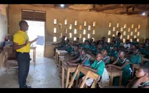 calbank promotes financial literacy for over 800 parents & younger learners at the holy family r:c school in techiman1